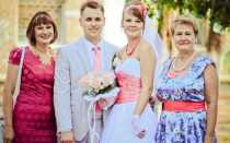 10 быстрых и красивых причесок для молодых мам с пошаговым фото