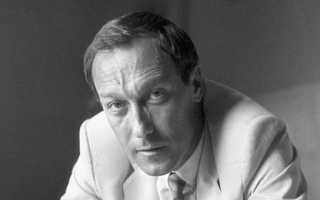 «В династии Янковских все однолюбы»: племянник Олега Янковского считает его семью счастливой и осуждает откровения Елены Прокловой