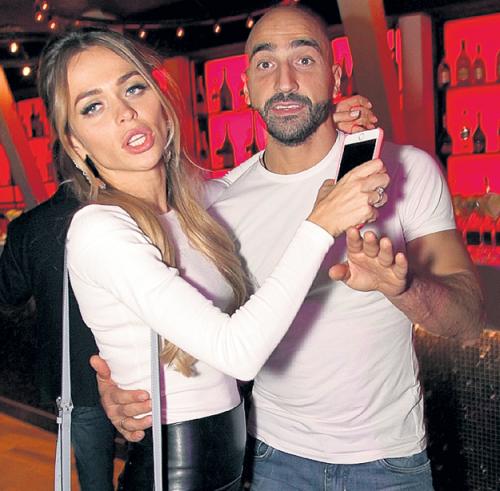 Артур Мартиросян брат гарика мартиросяна. Кто такой Артур Мартиросян и чем он занимается 02