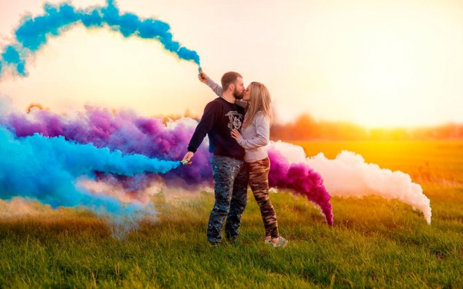держать в руках цветной дым smoke fountain нельзя
