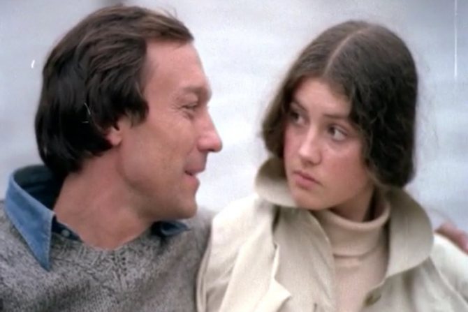 Елена Костина влюбилась в старшего коллегу во время съемок