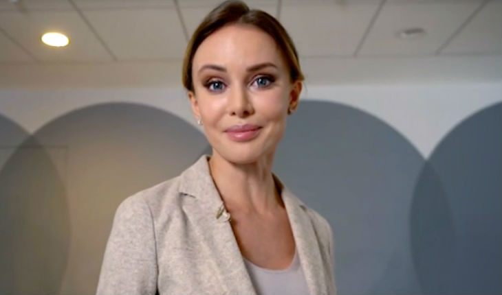 Наталья Попова занимается просветительской деятельностью на ТВ