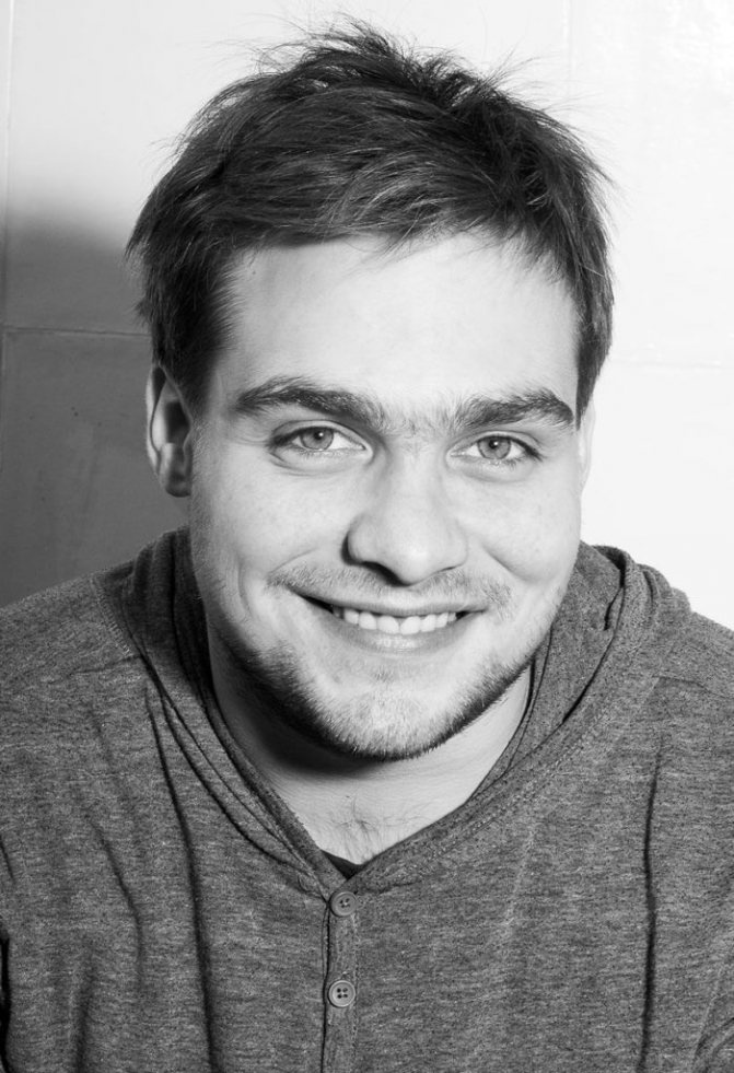 николай ефремов