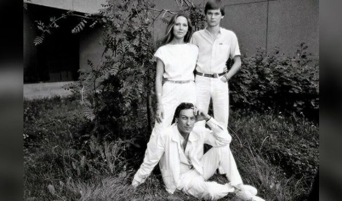 Олег Янковсикй с женой и сыном