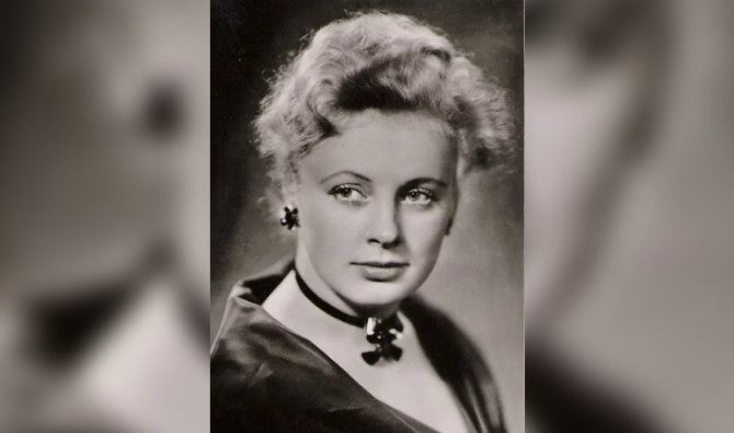 Прекрасная Алла Ларионова