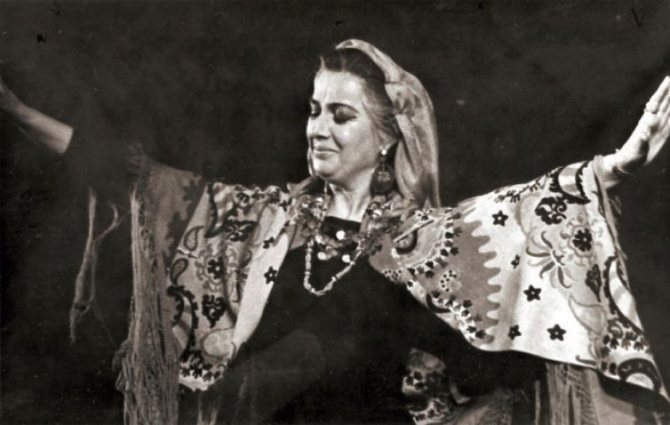 Тамилла Агамирова в роли Тунги «Горячая кровь». \ Фото: цыганероссии.рф