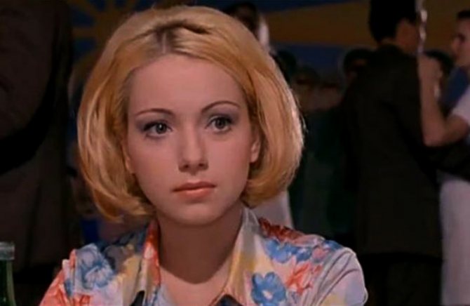 В фильме «Граница. Таёжный роман» (2001)